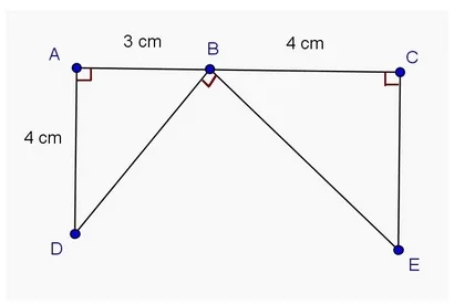 Figure A B C D E à reproduire Figure avec les points A, B, C alignés, AB = 3 cm, BC = 4 cm, AD = 4 cm et triangles rectangles ABD et BCE — exercice de maths en 6ème sur les constructions géométriques